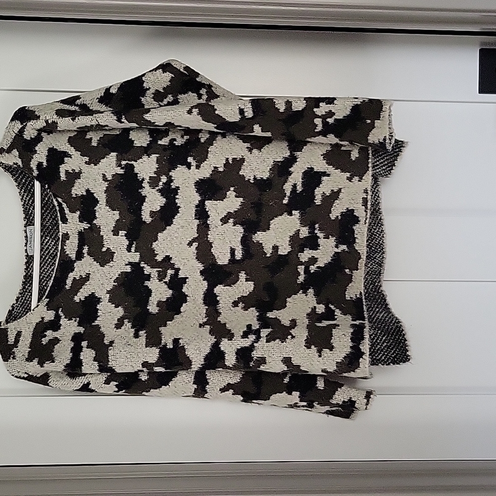 Jamison (Evereve) camo sweater